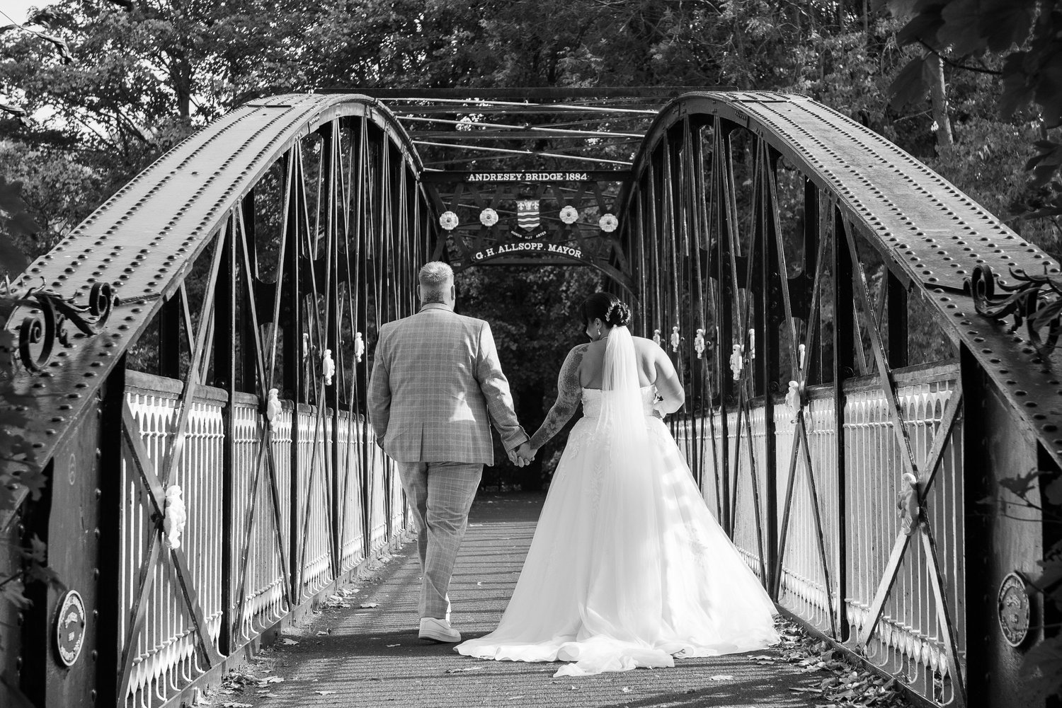 Wedding stories — photograph 110